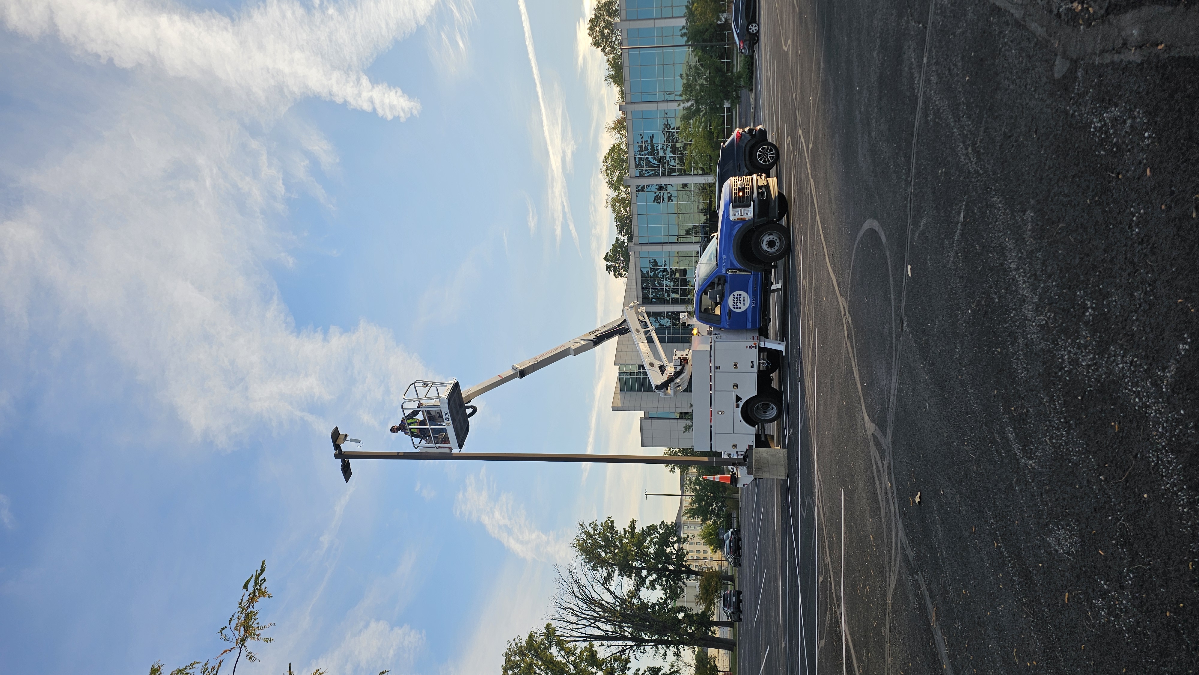 Commissioning Support for Parking Lot LED Flood Lights